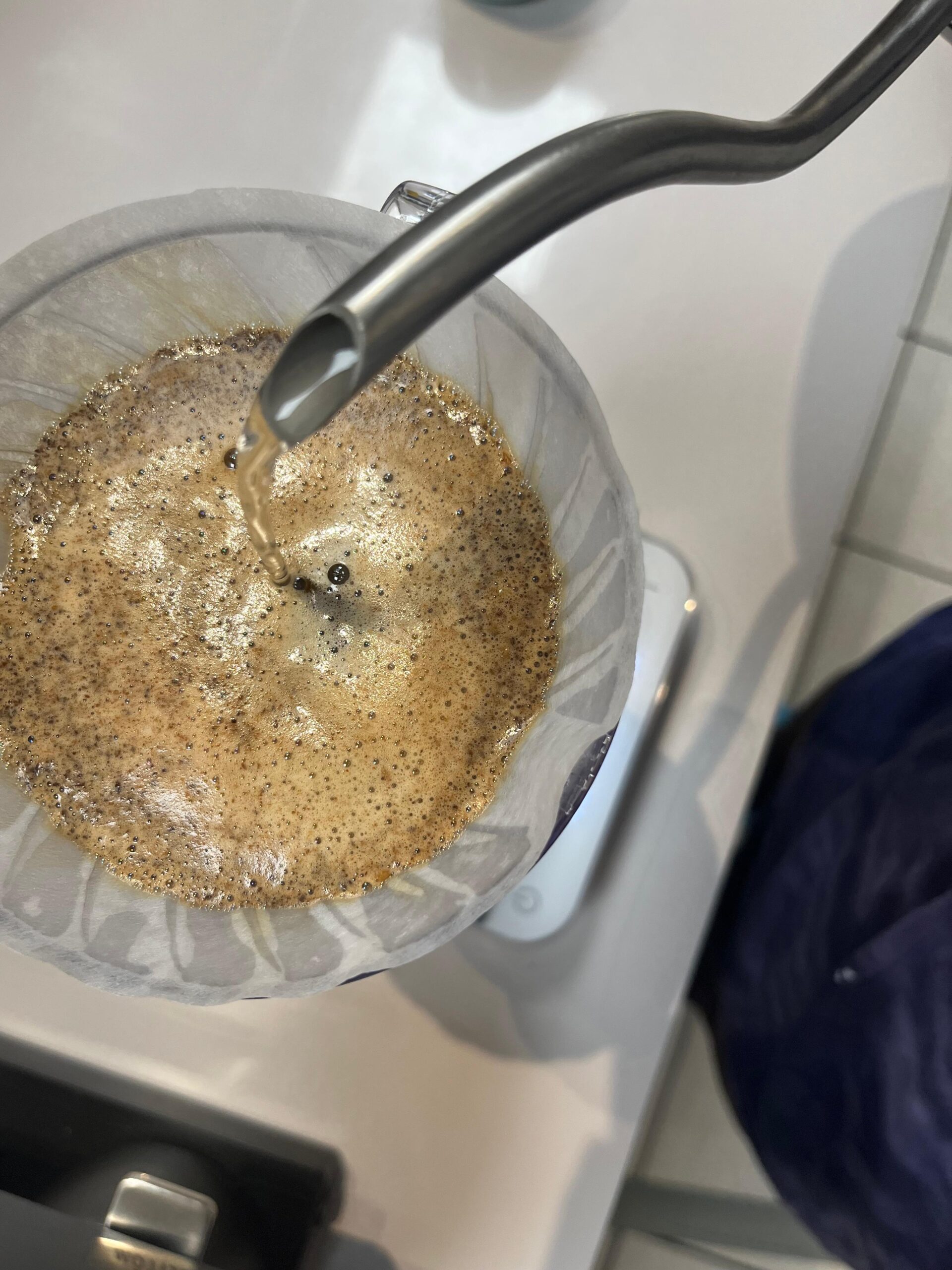 Brewing a pour over method is amazing, you can make whatever you want with it and reach flavors completely different by  just moving a parameter.   